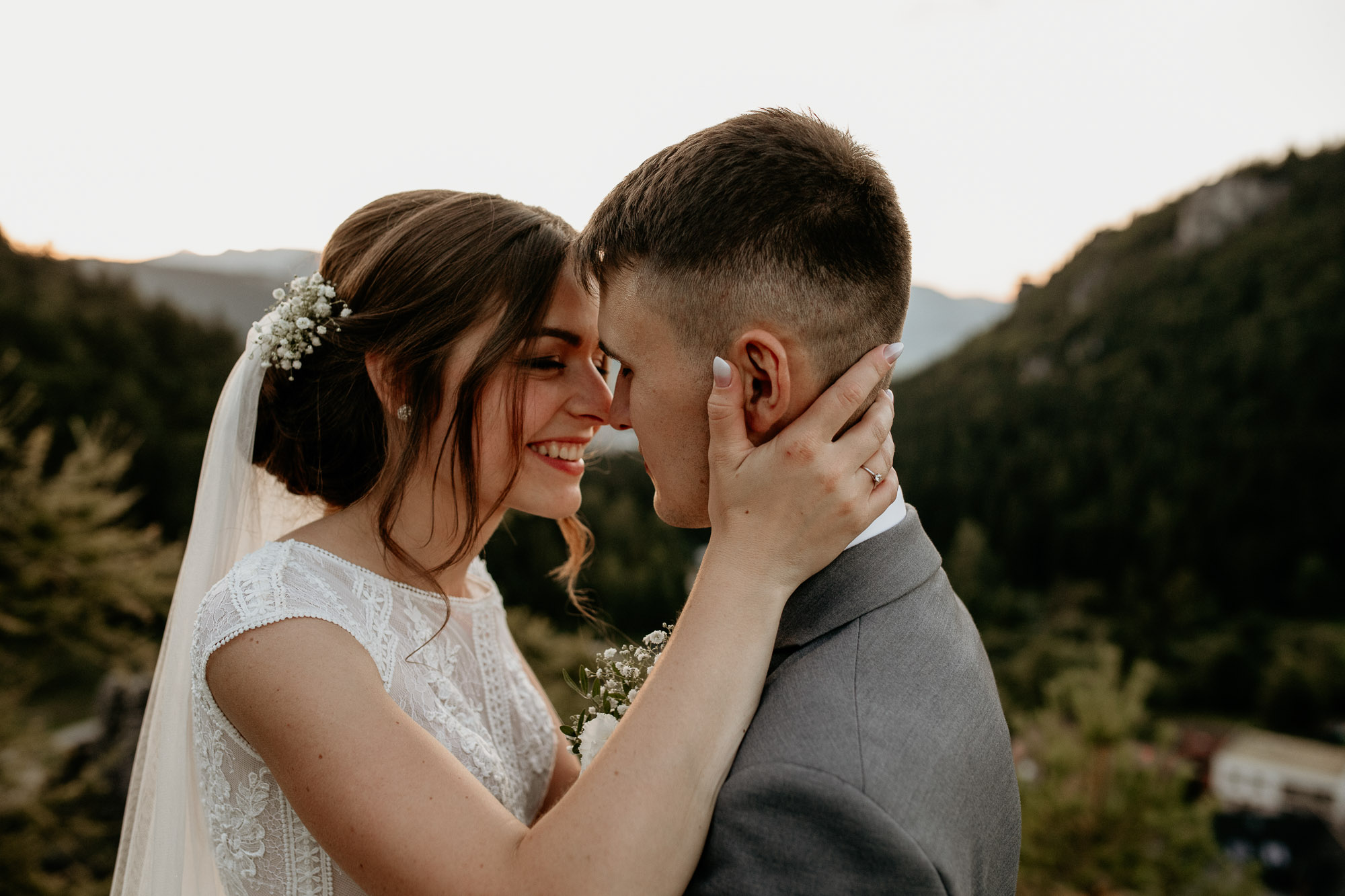 kvalitný fotograf pre váš výnimočný deň v Komjatnej